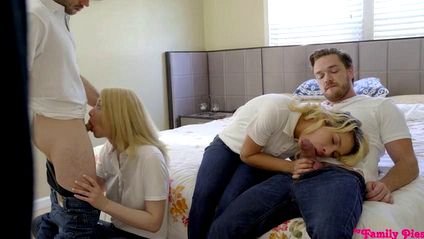 Групповой секс с очаровательными блондинками закончился оргазмом #3