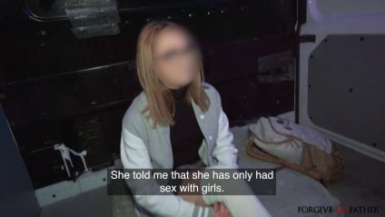 Познакомился с девушкой в парке и привел её к себе на секс #2