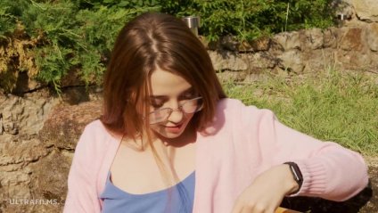 Милые сучки с трепетом лижут киски и используют вибраторы #1