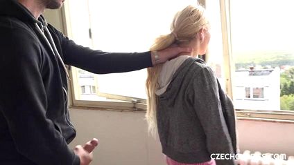 Парень жестко и страстно занимается сексом с блондинкой #3